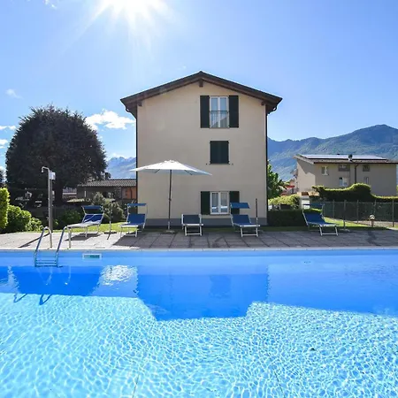 1 Bedroom Beautiful In Appartement *
